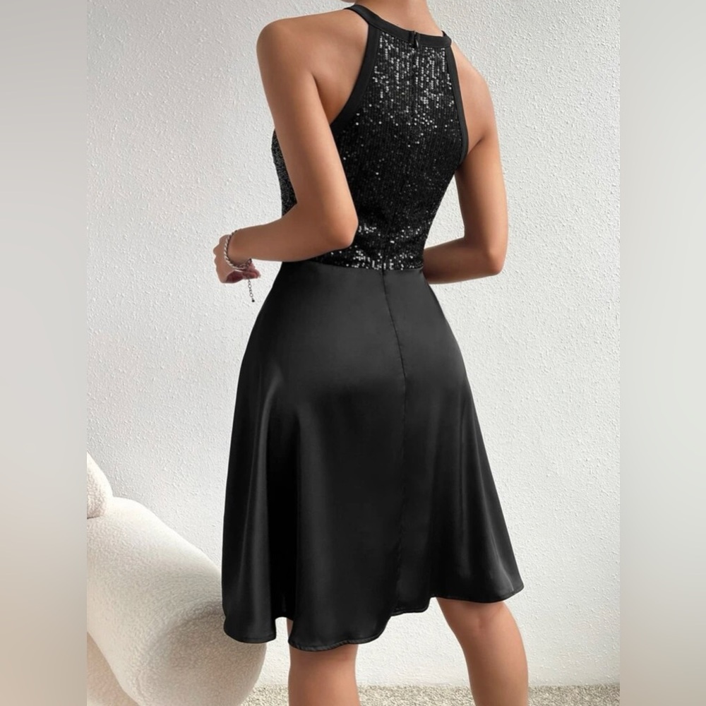Contrast Sequin Zip Back Halter Neck Dress